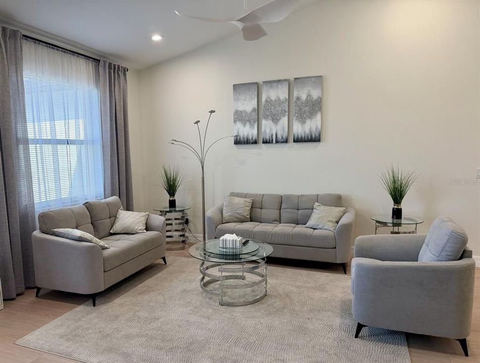 For Sale: $397,000 (3 beds, 2 baths, 1703 Square Feet)