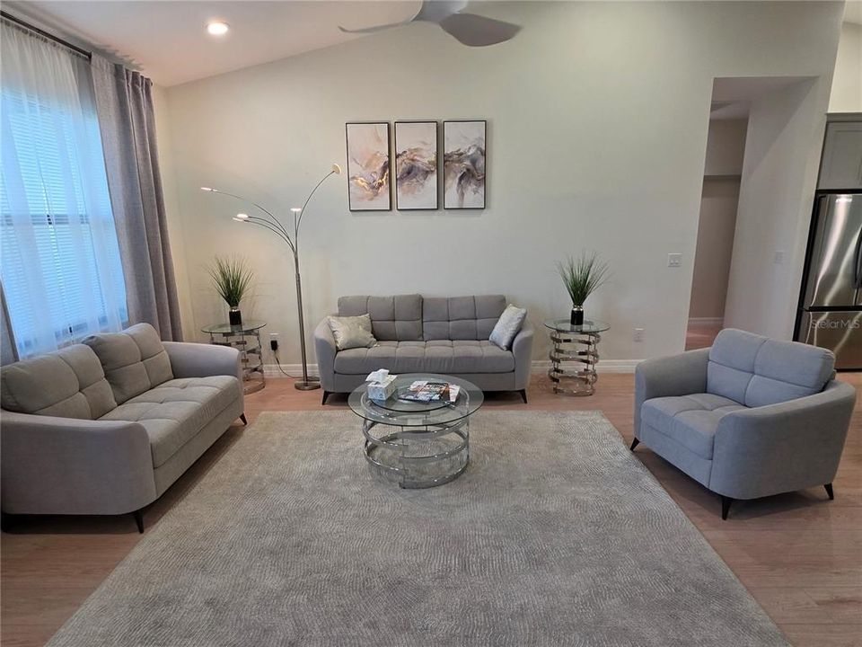 For Sale: $397,000 (3 beds, 2 baths, 1703 Square Feet)