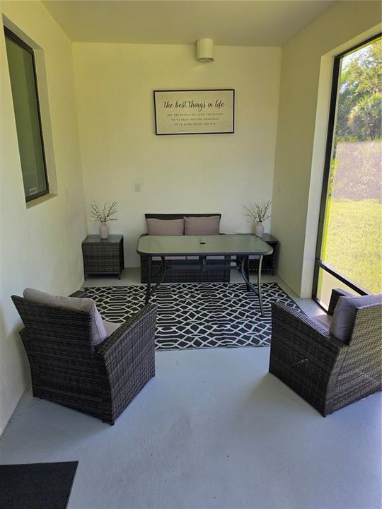 For Sale: $397,000 (3 beds, 2 baths, 1703 Square Feet)