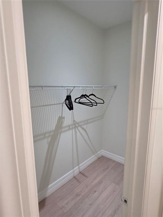 For Sale: $397,000 (3 beds, 2 baths, 1703 Square Feet)