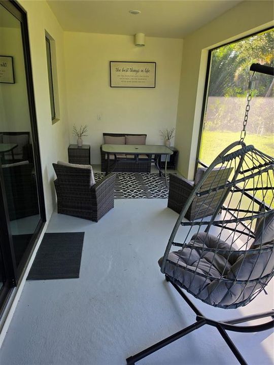 For Sale: $397,000 (3 beds, 2 baths, 1703 Square Feet)