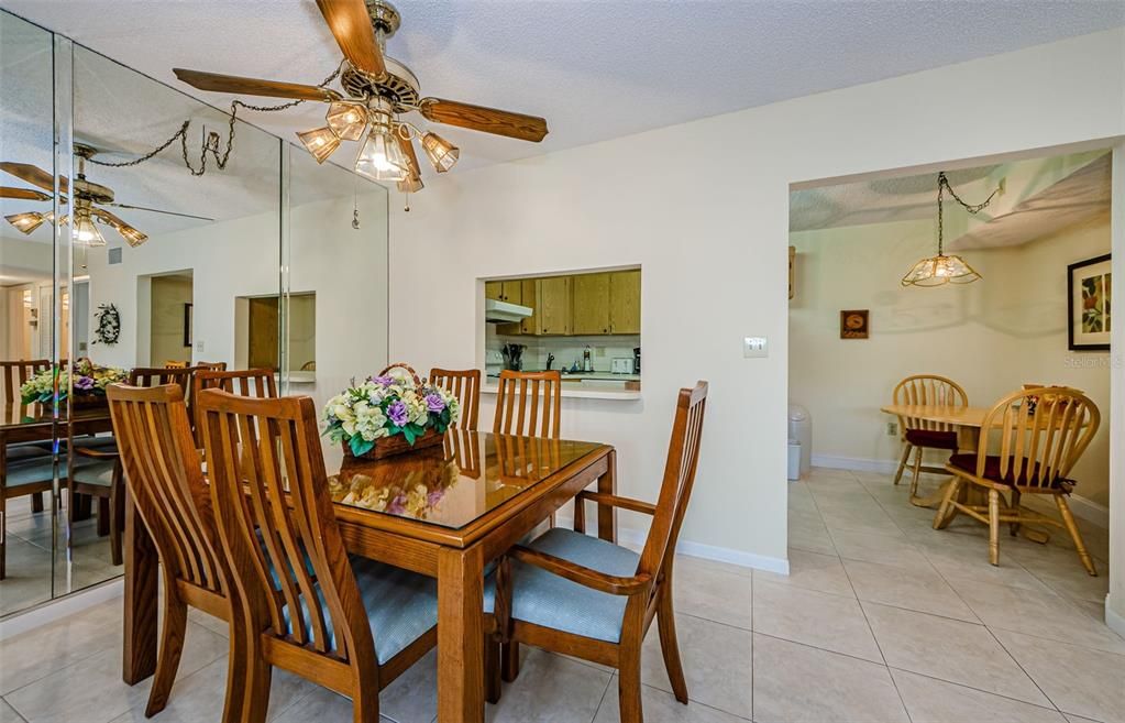 For Rent: $2,995 (2 beds, 2 baths, 1085 Square Feet)