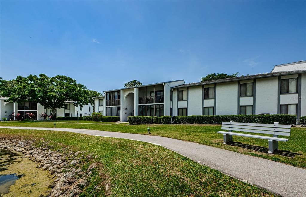 For Rent: $2,995 (2 beds, 2 baths, 1085 Square Feet)