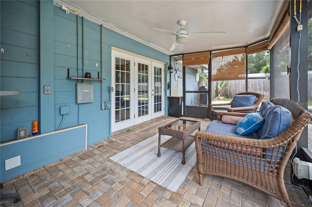 For Sale: $385,000 (3 beds, 2 baths, 1308 Square Feet)