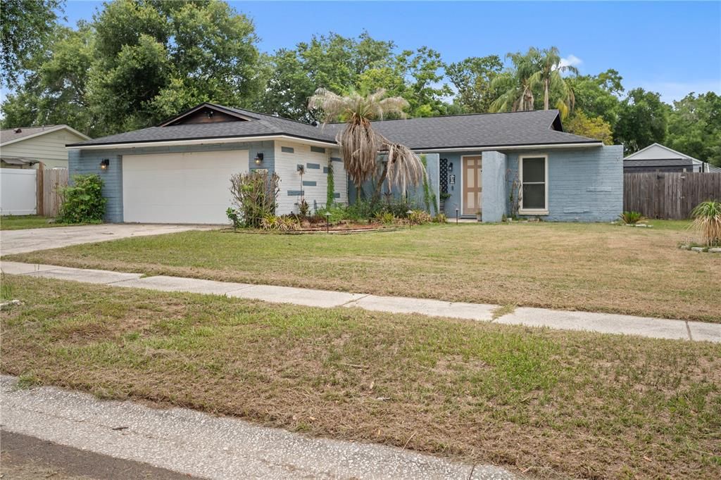 For Sale: $385,000 (3 beds, 2 baths, 1308 Square Feet)