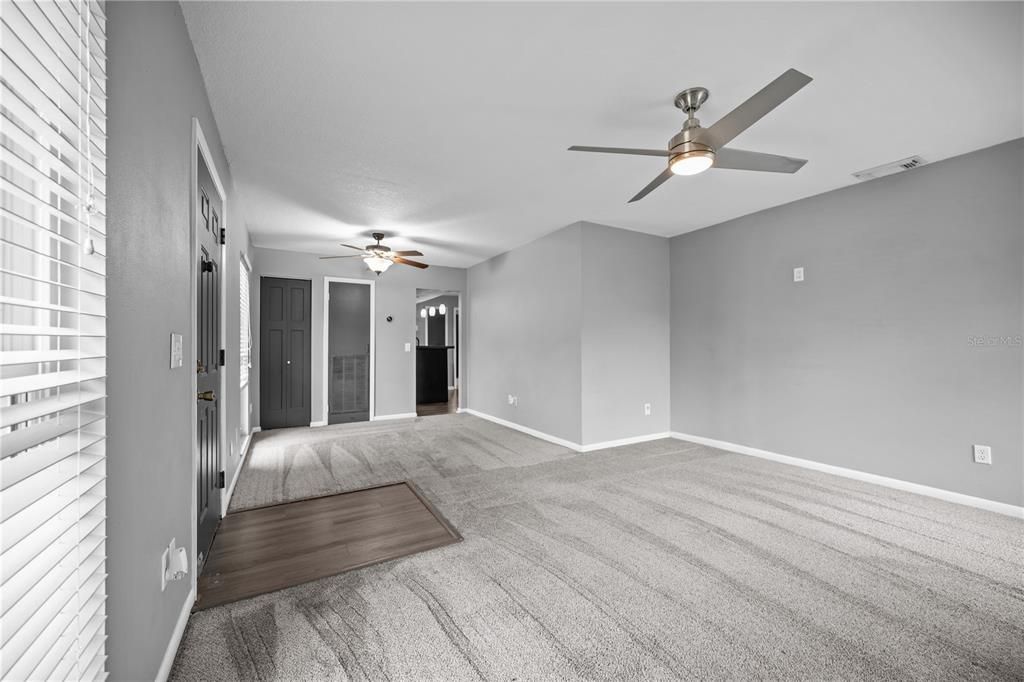 For Sale: $385,000 (3 beds, 2 baths, 1308 Square Feet)