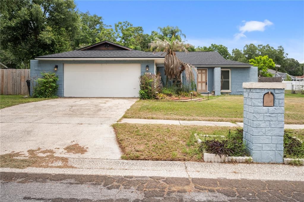 For Sale: $385,000 (3 beds, 2 baths, 1308 Square Feet)