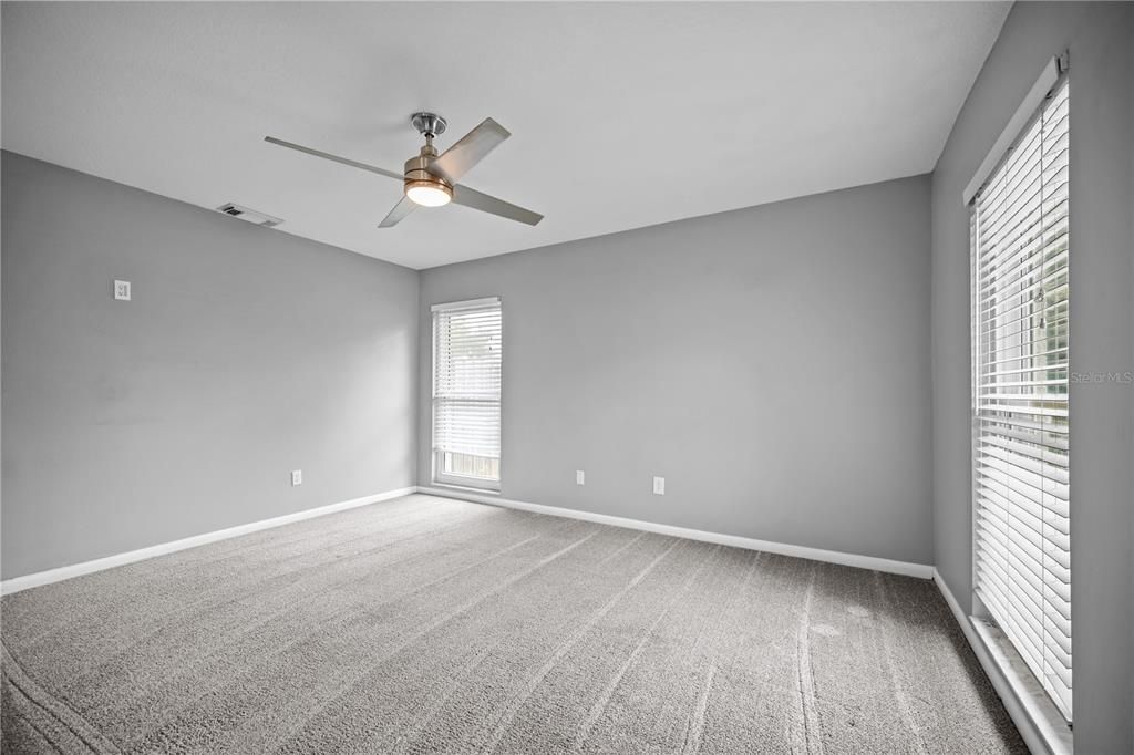 For Sale: $385,000 (3 beds, 2 baths, 1308 Square Feet)