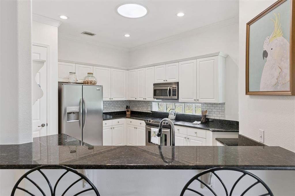 For Sale: $349,000 (2 beds, 2 baths, 1745 Square Feet)