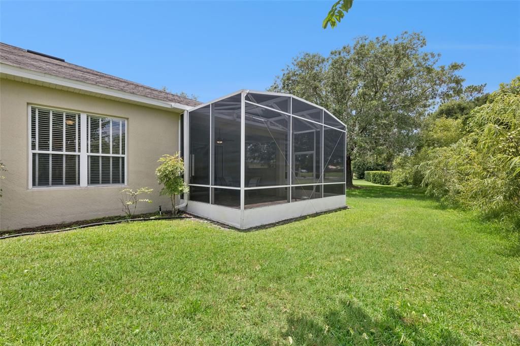 For Sale: $349,000 (2 beds, 2 baths, 1745 Square Feet)