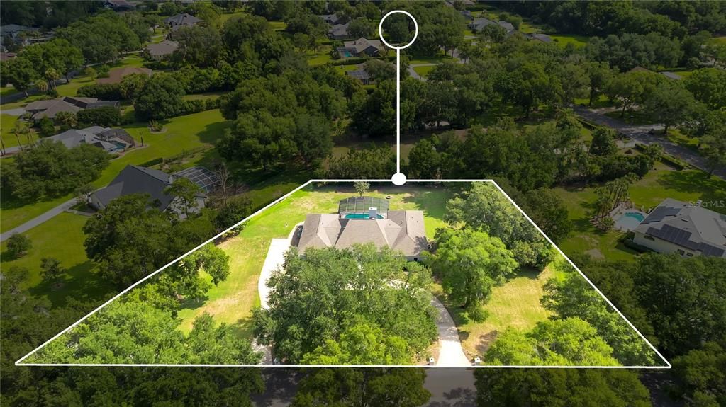En Venta: $920,000 (4 camas, 3 baños, 3712 Pies cuadrados)