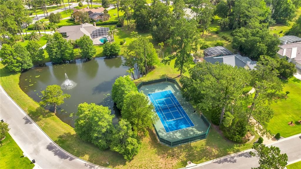 En Venta: $920,000 (4 camas, 3 baños, 3712 Pies cuadrados)