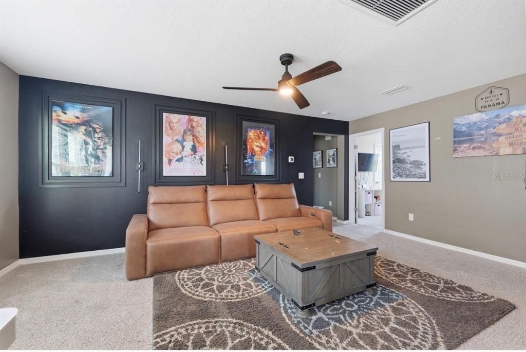 For Sale: $649,900 (4 beds, 2 baths, 2329 Square Feet)