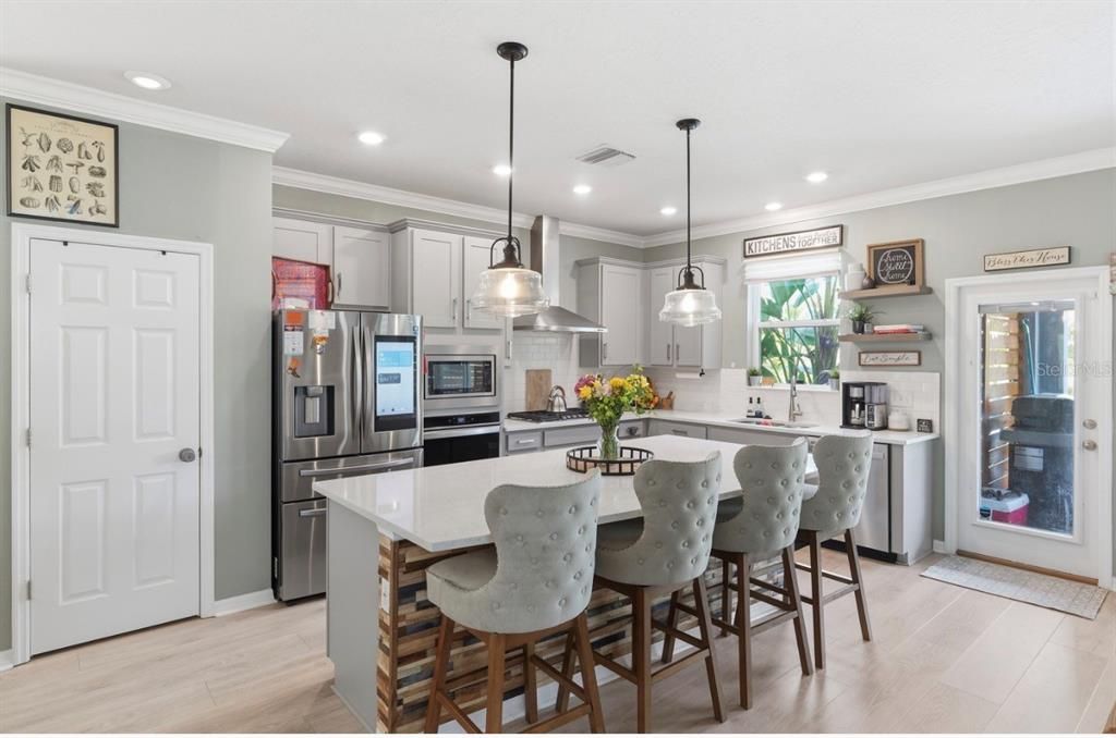 For Sale: $649,900 (4 beds, 2 baths, 2329 Square Feet)
