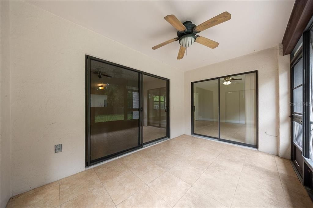 En Venta: $235,000 (3 camas, 2 baños, 1380 Pies cuadrados)