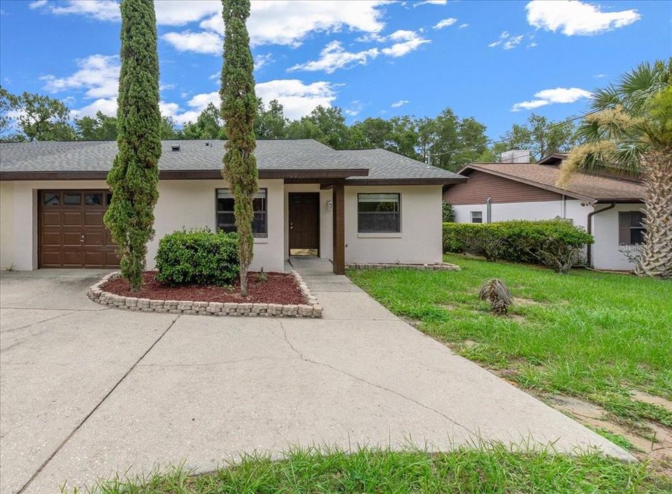 En Venta: $235,000 (3 camas, 2 baños, 1380 Pies cuadrados)