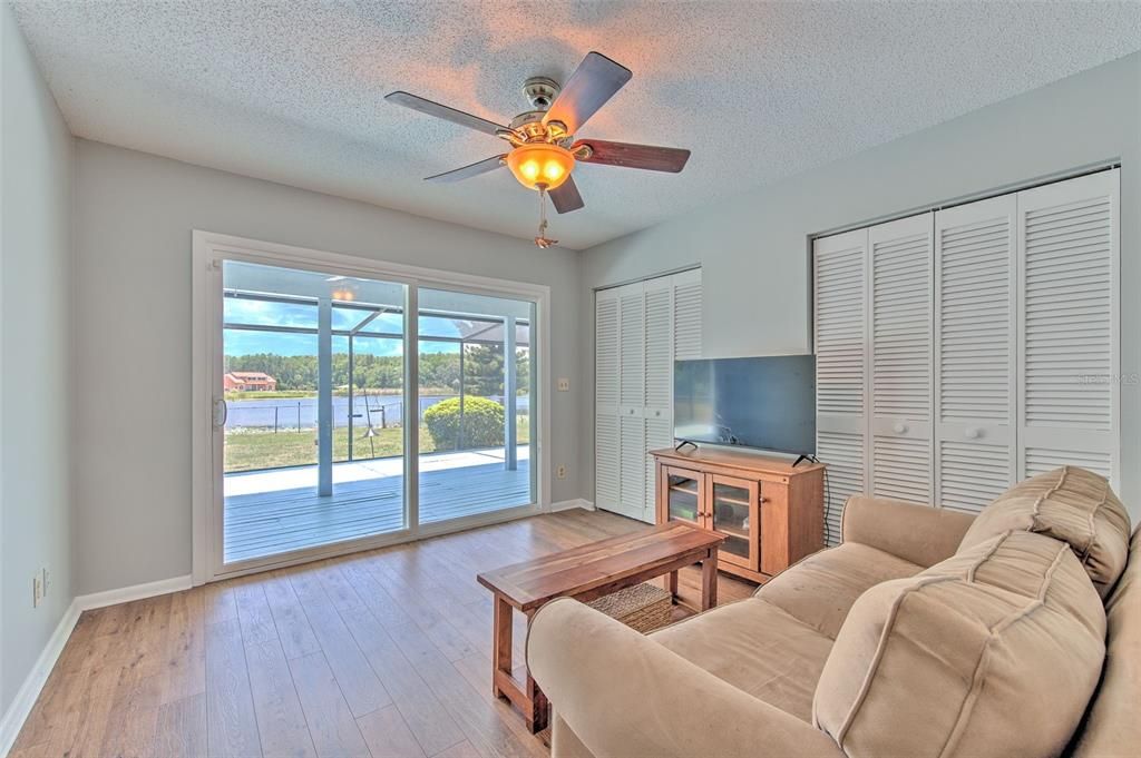 For Sale: $482,000 (3 beds, 2 baths, 1594 Square Feet)