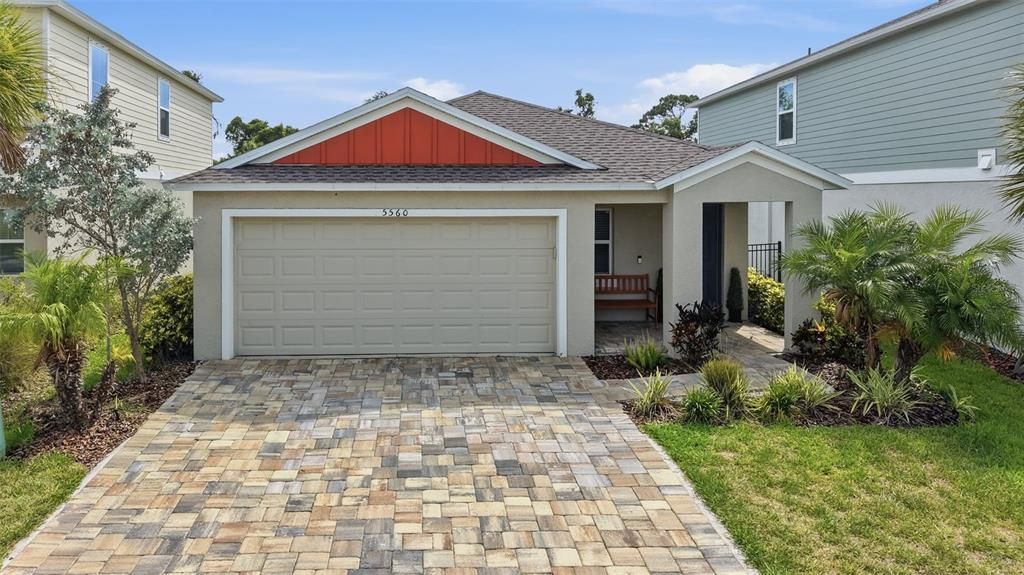 For Sale: $399,999 (3 beds, 2 baths, 1615 Square Feet)