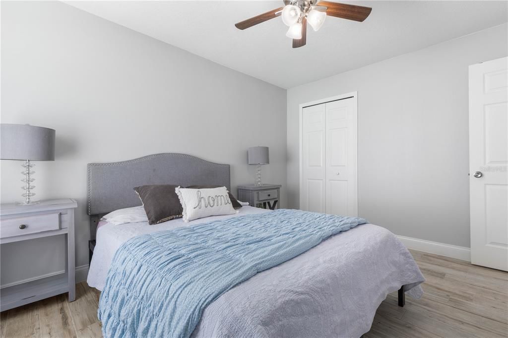 En Venta: $395,000 (3 camas, 2 baños, 2020 Pies cuadrados)