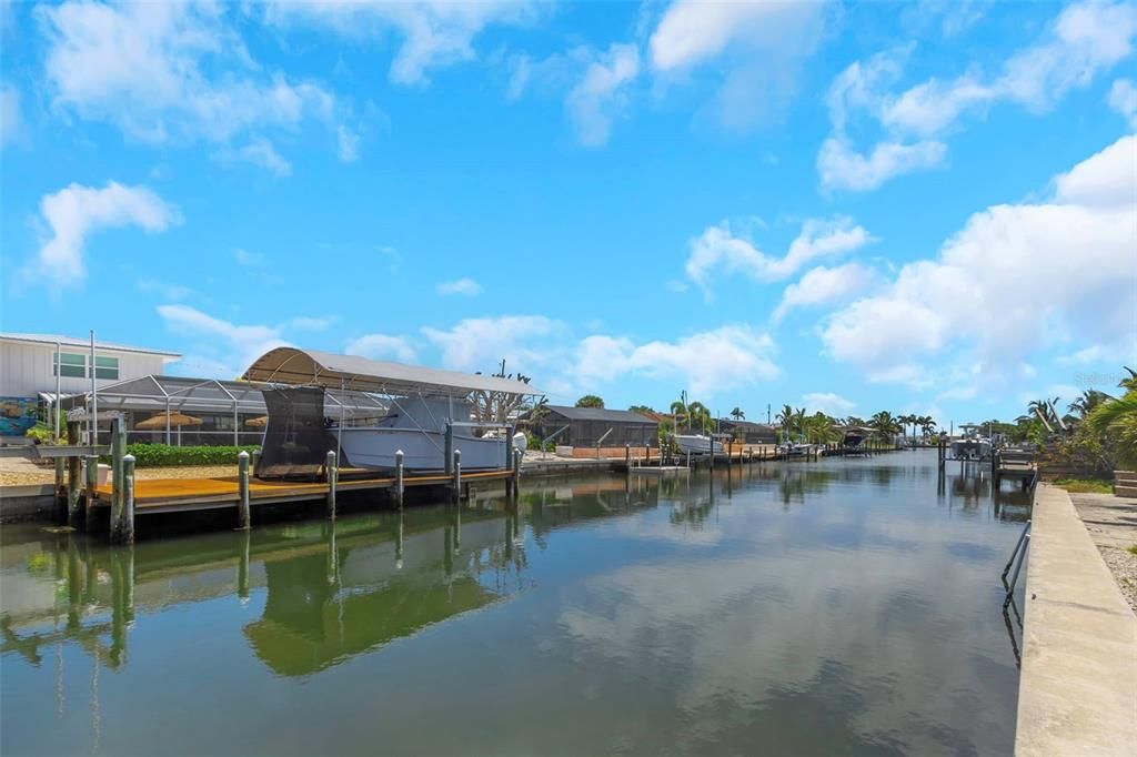 For Sale: $924,900 (3 beds, 2 baths, 1456 Square Feet)