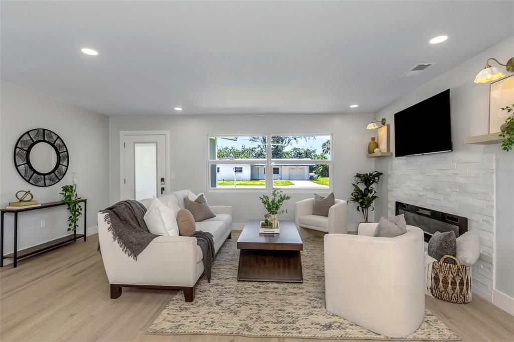 For Sale: $924,900 (3 beds, 2 baths, 1456 Square Feet)