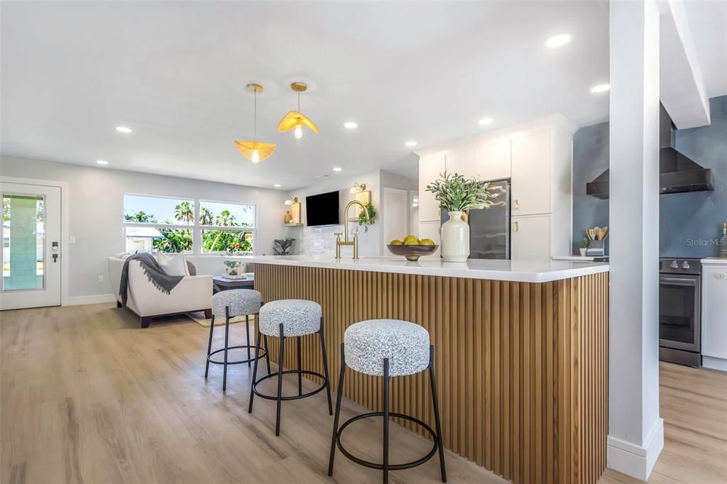 For Sale: $924,900 (3 beds, 2 baths, 1456 Square Feet)