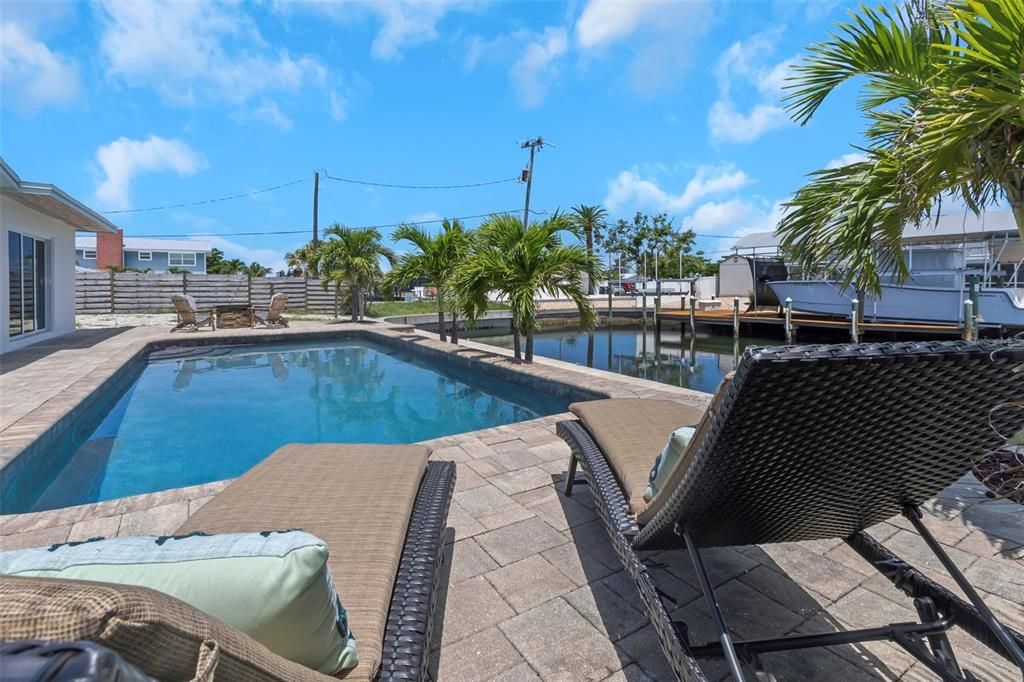 For Sale: $924,900 (3 beds, 2 baths, 1456 Square Feet)