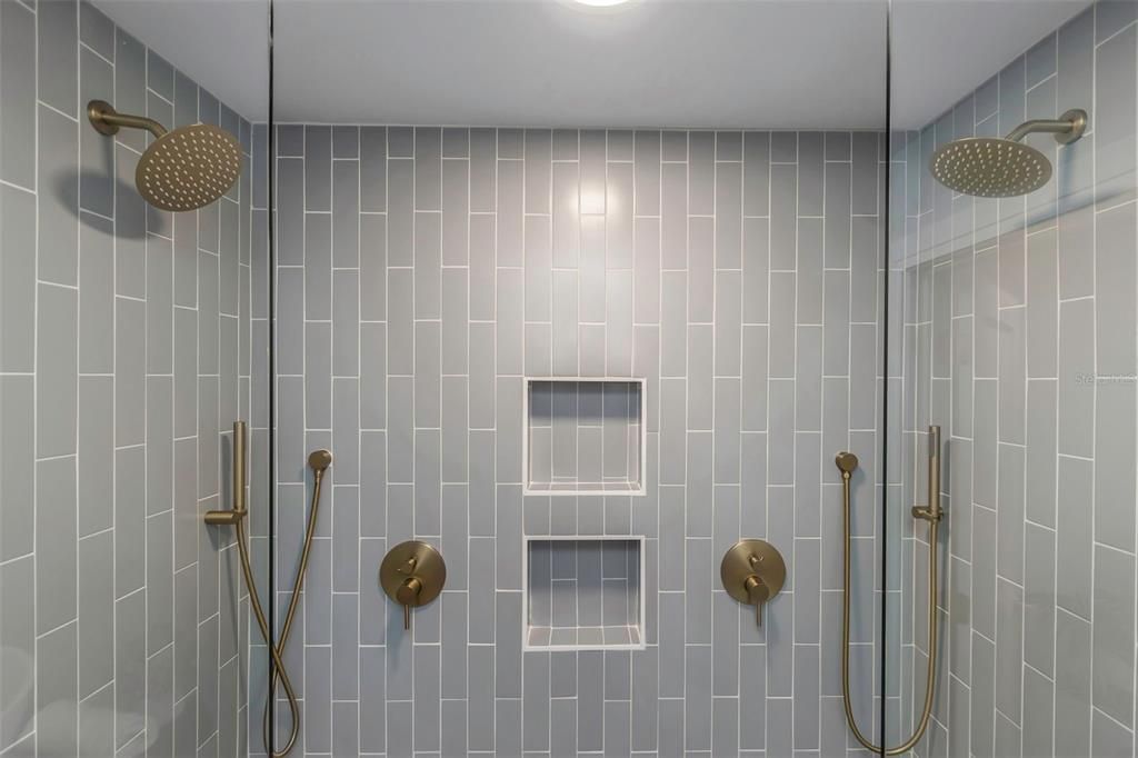 For Sale: $924,900 (3 beds, 2 baths, 1456 Square Feet)