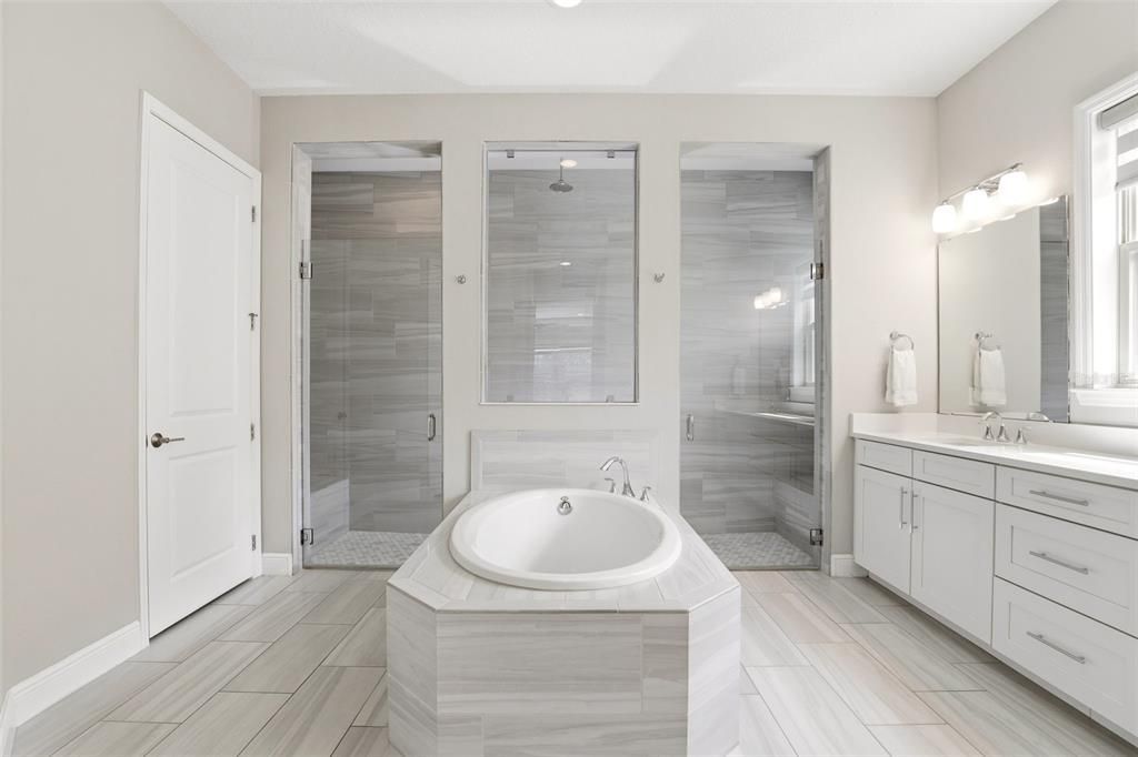 For Sale: $1,649,000 (4 beds, 3 baths, 4376 Square Feet)