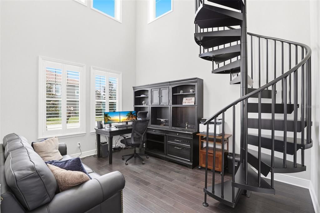 For Sale: $1,649,000 (4 beds, 3 baths, 4376 Square Feet)