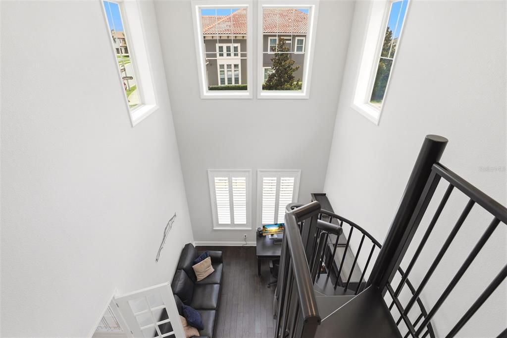 For Sale: $1,649,000 (4 beds, 3 baths, 4376 Square Feet)