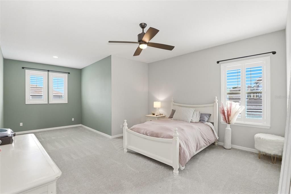 For Sale: $1,649,000 (4 beds, 3 baths, 4376 Square Feet)