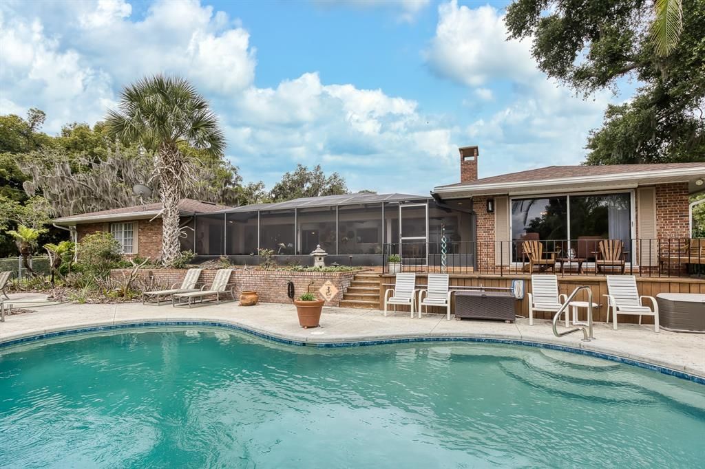For Sale: $849,900 (4 beds, 3 baths, 3212 Square Feet)