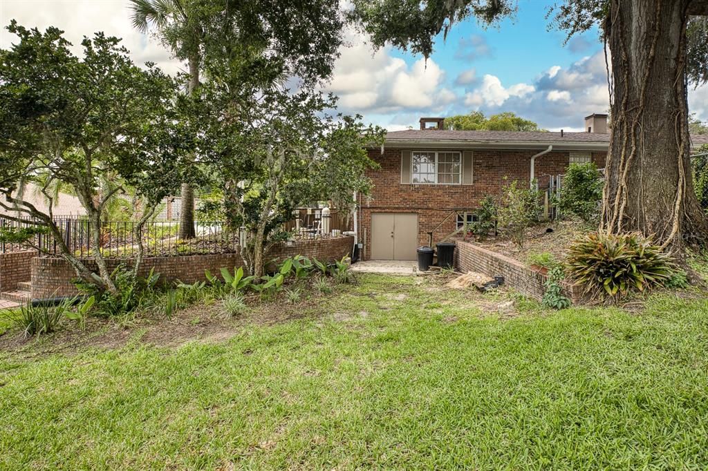 For Sale: $849,900 (4 beds, 3 baths, 3212 Square Feet)