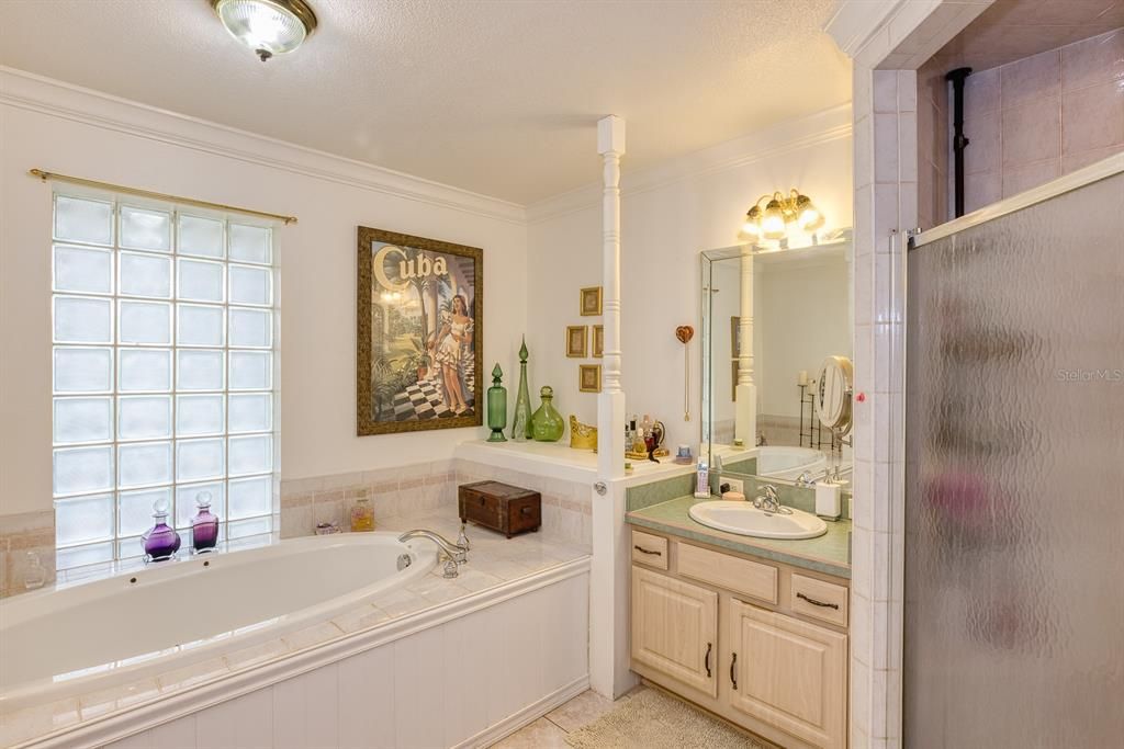 For Sale: $849,900 (4 beds, 3 baths, 3212 Square Feet)