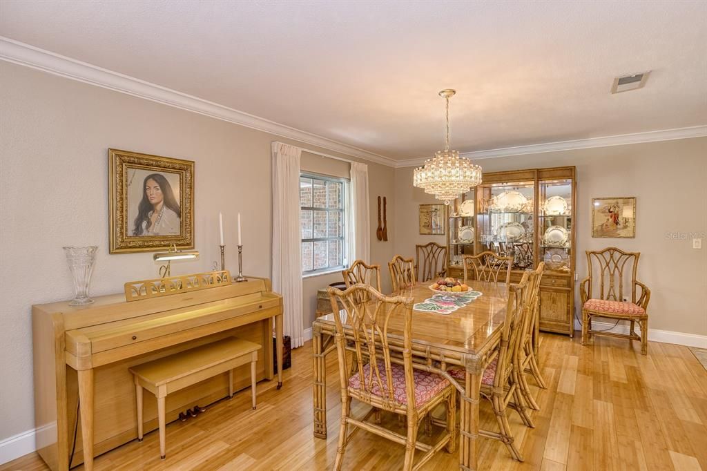 For Sale: $849,900 (4 beds, 3 baths, 3212 Square Feet)