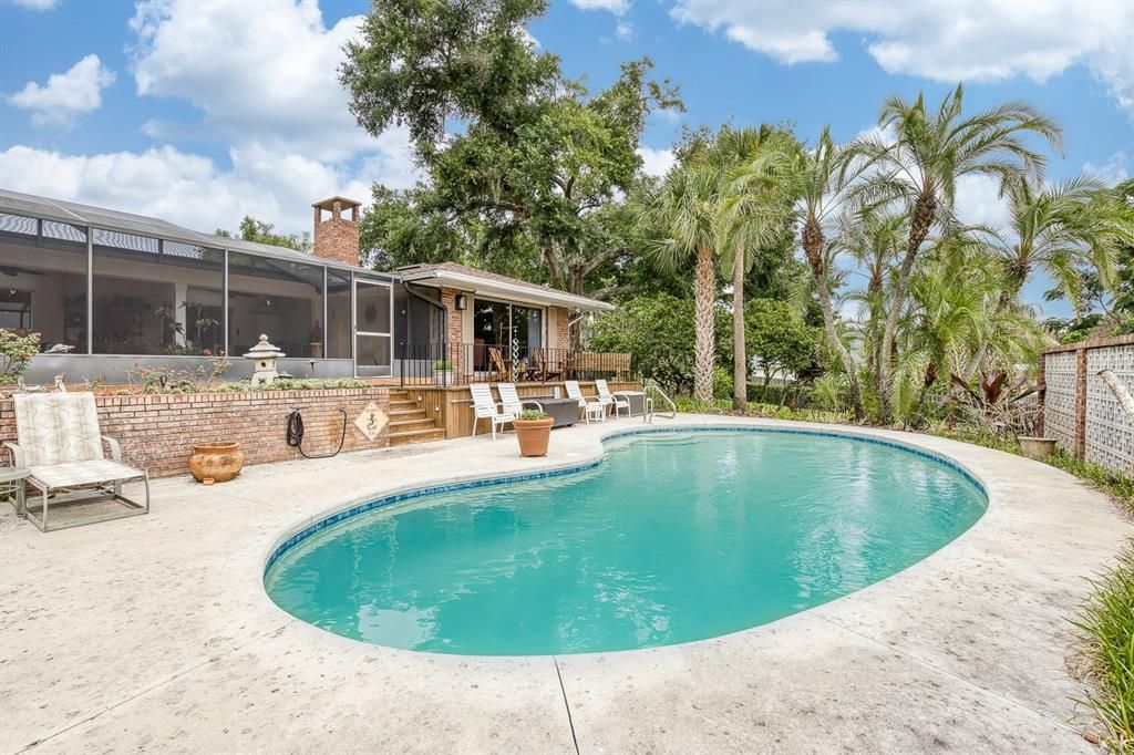 For Sale: $849,900 (4 beds, 3 baths, 3212 Square Feet)