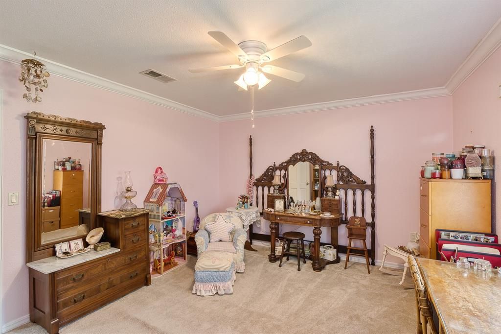 For Sale: $849,900 (4 beds, 3 baths, 3212 Square Feet)