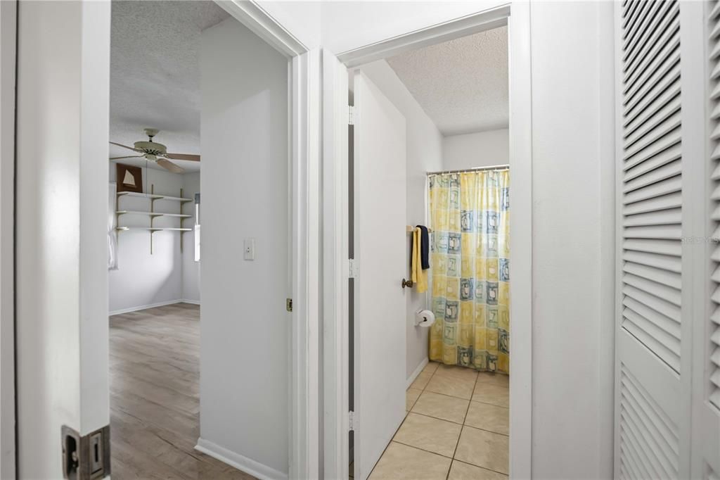 For Sale: $298,000 (2 beds, 2 baths, 1768 Square Feet)