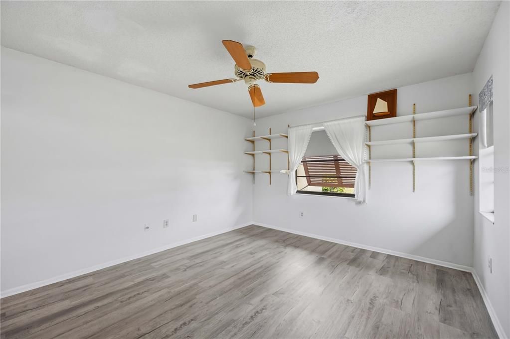For Sale: $298,000 (2 beds, 2 baths, 1768 Square Feet)