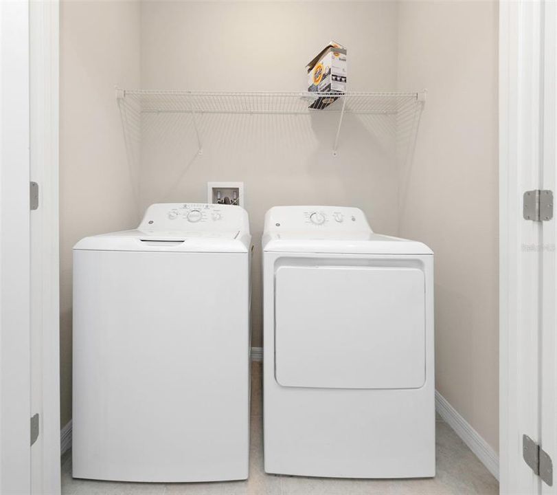 For Sale: $279,990 (3 beds, 2 baths, 1597 Square Feet)