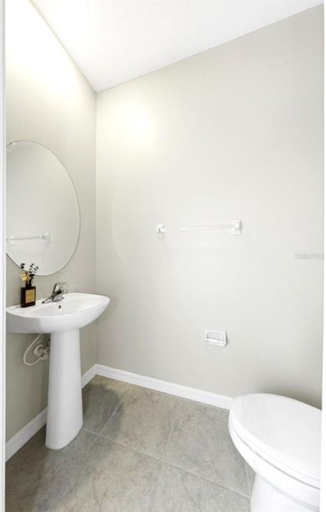 For Sale: $279,990 (3 beds, 2 baths, 1597 Square Feet)