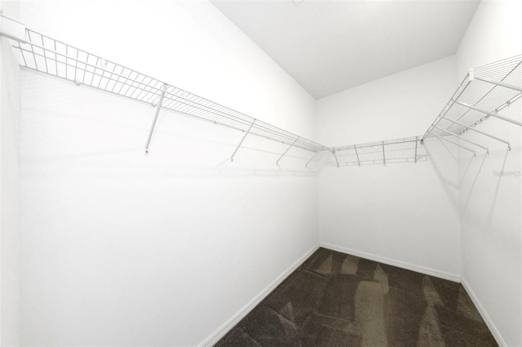 For Sale: $279,990 (3 beds, 2 baths, 1597 Square Feet)