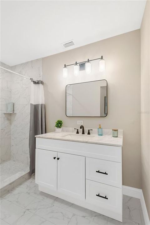 For Sale: $649,900 (5 beds, 2 baths, 2724 Square Feet)