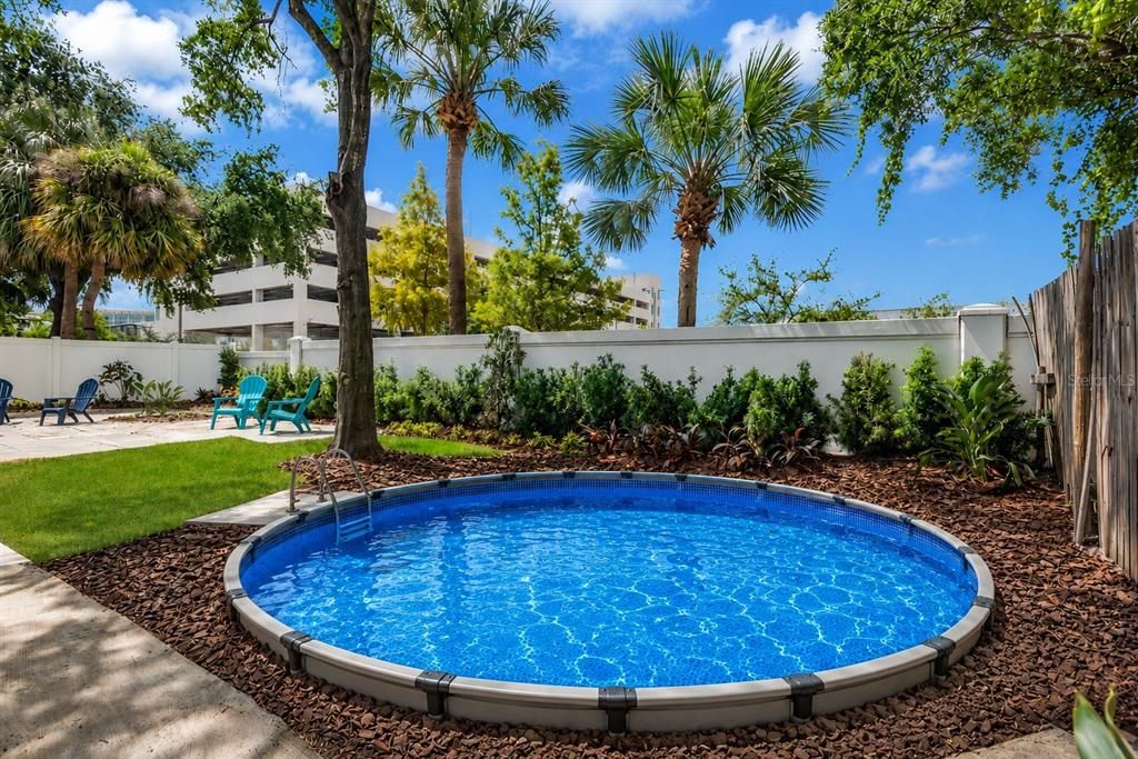 For Sale: $649,900 (5 beds, 2 baths, 2724 Square Feet)