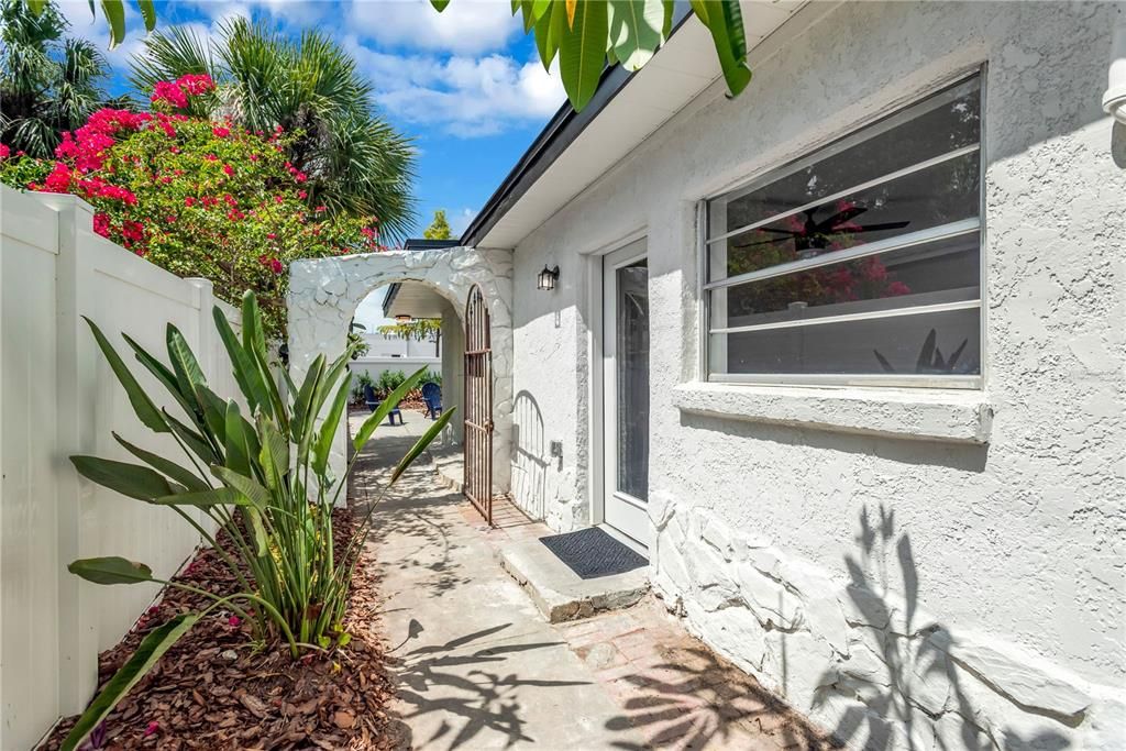 For Sale: $649,900 (5 beds, 2 baths, 2724 Square Feet)
