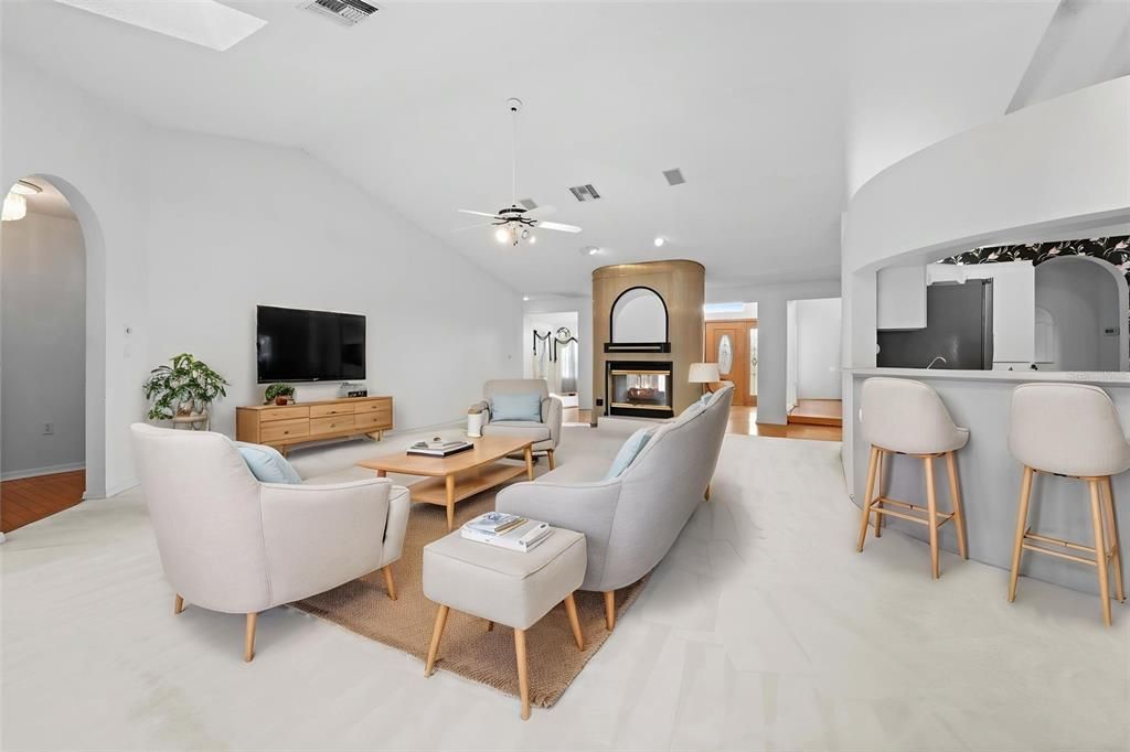 En Venta: $549,000 (3 camas, 3 baños, 3258 Pies cuadrados)
