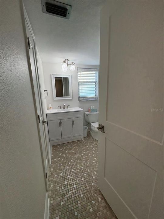 For Rent: $2,000 (2 beds, 2 baths, 1016 Square Feet)