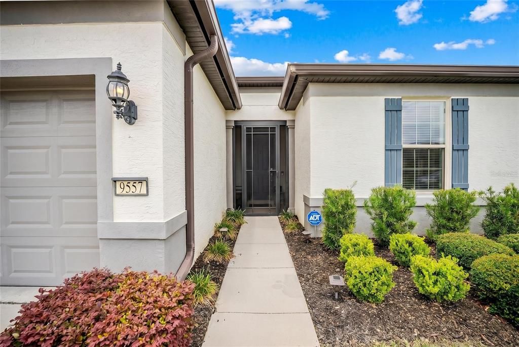 For Sale: $404,404 (3 beds, 2 baths, 2179 Square Feet)
