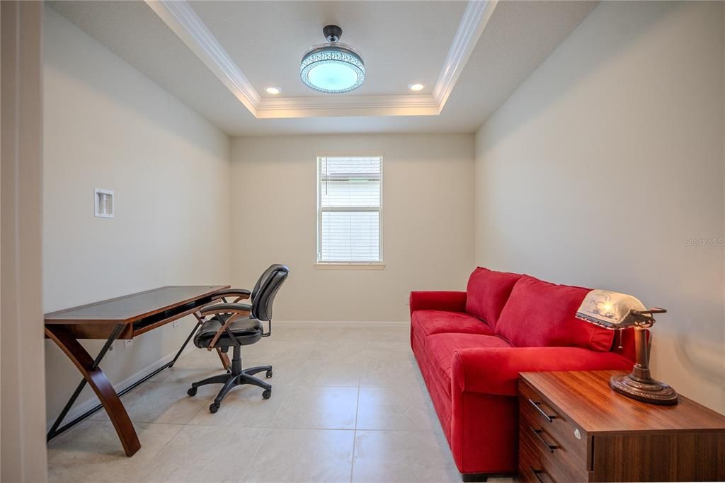 For Sale: $404,404 (3 beds, 2 baths, 2179 Square Feet)